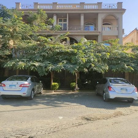 Luxurious Cairo Festival Star Apartment Exterior photo